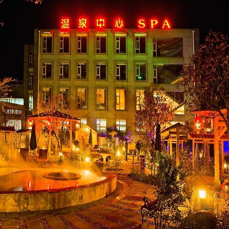 Emeishan Huasheng Hotel Екстер'єр фото